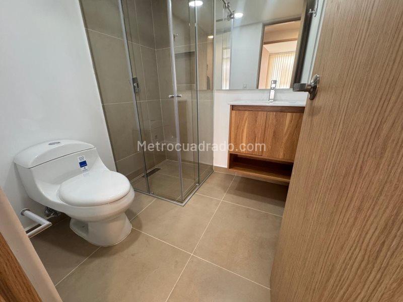 Remodeled 3BR Apartment Near San Lucas in El Poblado - 8