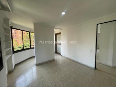 Apartamento en arriendo en Poblado, Medellín · foto 5 de 14