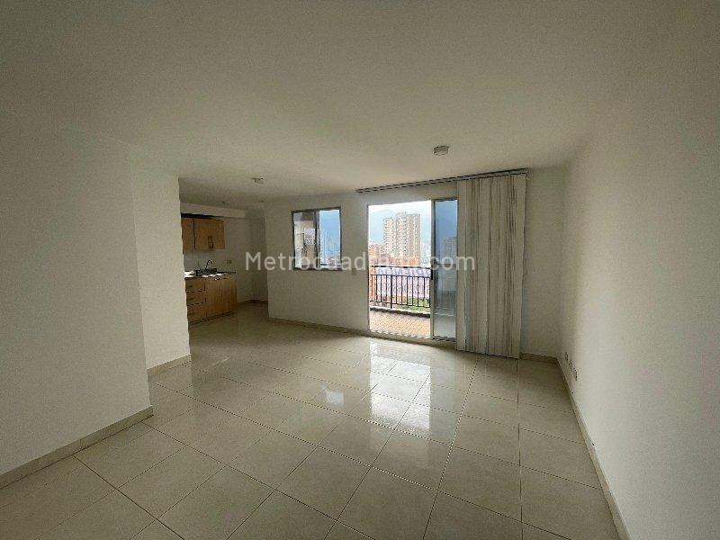 Apartamento en Arriendo, Ditaires, Itagui - 3