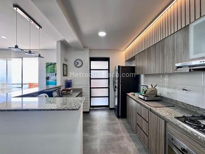Apartamento en Arriendo, La Cuenca, Envigado