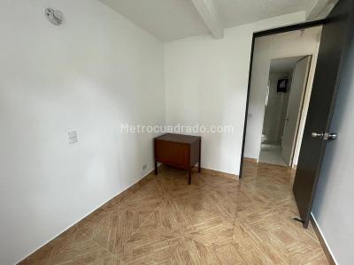 Apartamento en venta en Robledo, Medellín · foto 10 de 12