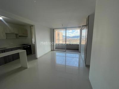 Apartamento de 3 alcobas en arriendo en Calasanz, Medellín, 84 m² · foto 3 de 14
