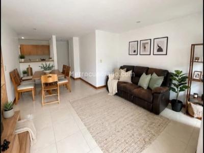 Apartamento de 3 alcobas en arriendo en Cumbres, Envigado, 100 m² · foto 3 de 12