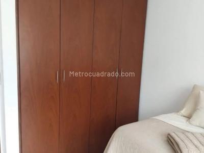 Apartamento de 3 alcobas en arriendo en Cumbres, Envigado, 100 m² · foto 8 de 12