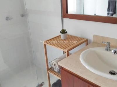 Apartamento de 3 alcobas en arriendo en Cumbres, Envigado, 100 m² · foto 10 de 12
