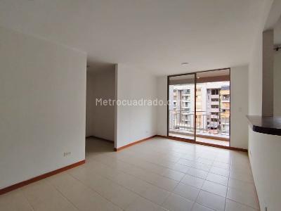 Apartamento de 3 alcobas en arriendo en Camino Verde, Envigado, 68 m² · foto 5 de 16
