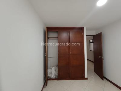 Apartamento de 3 alcobas en arriendo en Robledo, Medellín, 70 m² · foto 19 de 20