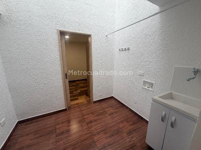 Apartaestudio en arriendo en Alcala, Envigado · foto 3 de 5