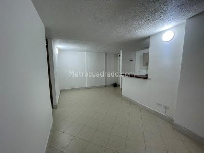 Apartamento de 3 alcobas en arriendo en Camino Verde, Envigado, 63 m² · foto 4 de 11