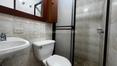 Apartamento de 3 alcobas en venta en El Portal, Envigado, 90 m² · foto 14 de 16