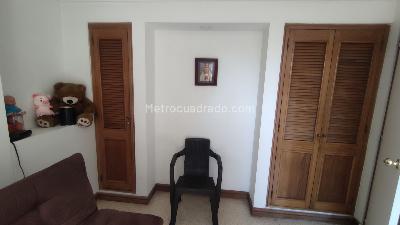 Apartamento de 4 alcobas en venta en Laureles, Medellín, 141 m² · foto 15 de 20