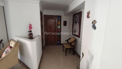 Apartamento de 4 alcobas en venta en Laureles, Medellín, 141 m² · foto 20 de 20