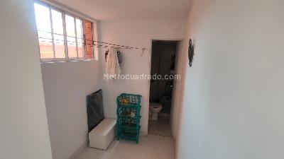 Apartamento de 4 alcobas en venta en Laureles, Medellín, 141 m² · foto 10 de 20