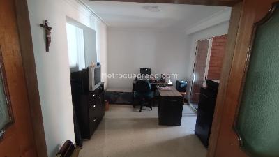 Apartamento de 4 alcobas en venta en Laureles, Medellín, 141 m² · foto 9 de 20