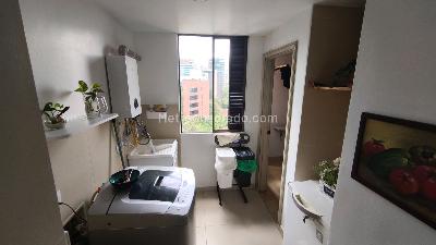 Apartamento de 4 alcobas en venta en El Poblado Las Lomas, Medellín, 179 m² · foto 9 de 20