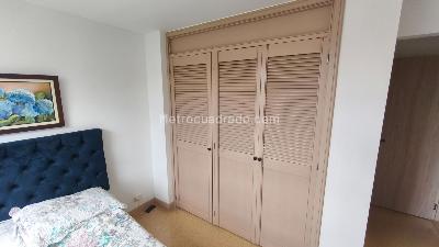 Apartamento de 4 alcobas en venta en El Poblado Las Lomas, Medellín, 179 m² · foto 14 de 20