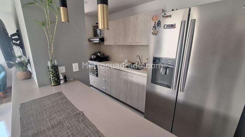 Piso – Bello, La Gran Avenida - Vista 3