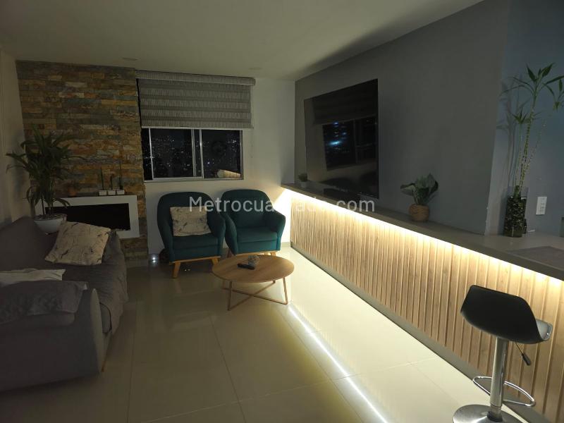Piso – Bello, La Gran Avenida - Vista 2
