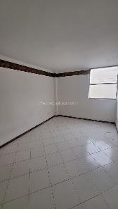 Apartamento de 4 alcobas en venta en Laureles La Castellana, Medellín, 90 m² · foto 5 de 14