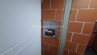 Apartamento de 3 alcobas en venta en La Hondonada, Medellín, 45 m² · foto 7 de 14