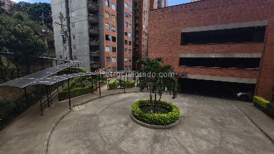 Apartamento de 3 alcobas en venta en Madera, Bello, 53 m² · foto 19 de 19