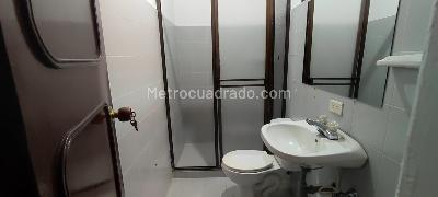 Casa de 4 alcobas en venta en Loma De Zuñiga, Envigado, 850 m² · foto 19 de 20