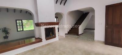 Casa de 4 alcobas en venta en Loma De Zuñiga, Envigado, 850 m² · foto 4 de 20