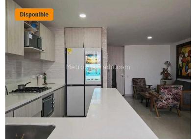 Apartamento en venta en La Paz, Envigado · foto 4 de 17