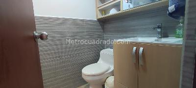 Apartamento de 3 alcobas en venta en San Diego Las Palmas, Medellín, 80 m² · foto 12 de 19