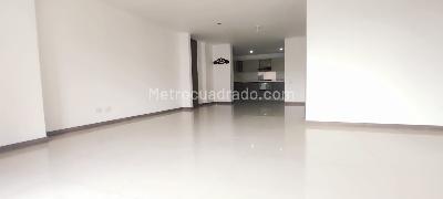 Apartamento en venta en El Esmeraldal, Envigado · foto 4 de 18