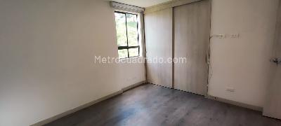 Apartamento de 3 alcobas en venta en Las Lomitas, Sabaneta, 71 m² · foto 6 de 14