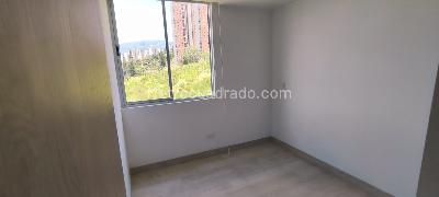 Apartamento de 3 alcobas en venta en Los Alcazares, Sabaneta, 98 m² · foto 12 de 20
