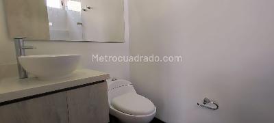Apartamento de 3 alcobas en venta en Los Alcazares, Sabaneta, 98 m² · foto 20 de 20