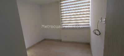 Apartamento de 3 alcobas en venta en Los Alcazares, Sabaneta, 98 m² · foto 13 de 20