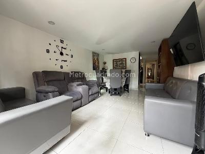 Apartamento en venta en Belen Los Alpes, Medellín · foto 6 de 15