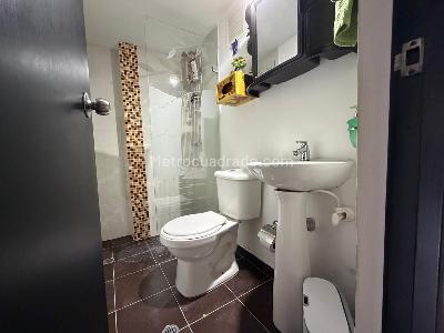 Apartamento en venta en Belen Los Alpes, Medellín · foto 8 de 15