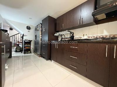 Apartamento en venta en Belen Los Alpes, Medellín · foto 10 de 15