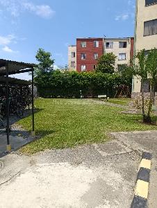Apartamento de 3 alcobas en venta en Brisas Del Limonar, Cali, 61 m² · foto 3 de 20
