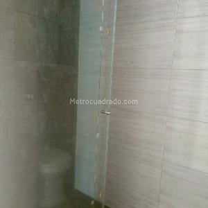 Apartamento de 2 alcobas en venta en Bochalema, Cali, 67 m² · foto 9 de 10