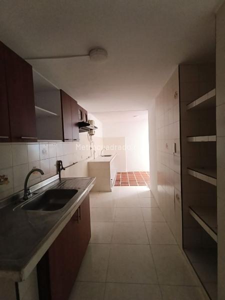 Casa – Cali, Ciudad Los Alamos, Comuna 2 - Más