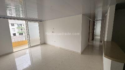 Apartamento de 3 alcobas en venta en Conjunto Torres De Ipacarai Ii, Neiva, 76 m² · foto 2 de 15