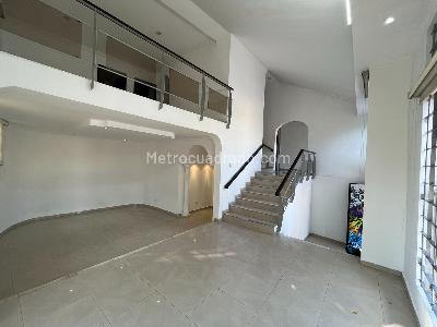 Casa de 5 alcobas en arriendo en Barrio Altico, Neiva, 332 m² · foto 12 de 14