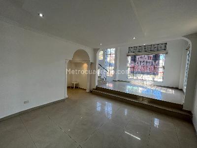Casa de 5 alcobas en arriendo en Barrio Altico, Neiva, 332 m² · foto 13 de 14