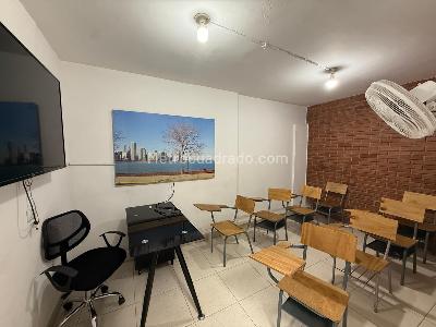 Casa de 5 alcobas en arriendo en Quirinal, Neiva, 221 m² · foto 3 de 14