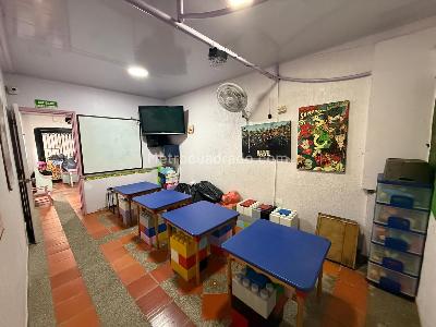 Casa de 5 alcobas en arriendo en Quirinal, Neiva, 221 m² · foto 9 de 14