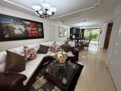 Casa de 4 alcobas en venta en Buganviles, Neiva, 210 m² · foto 5 de 14