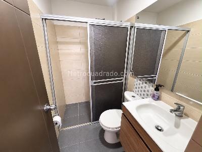 Casa de 5 alcobas en venta en La Espanola, Neiva, 180 m² · foto 7 de 17