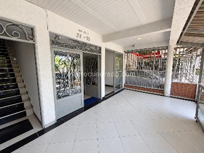 Casa de 5 alcobas en venta en Nn, Neiva, 324 m² · foto 2 de 20