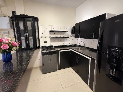 Casa de 5 alcobas en venta en Nn, Neiva, 324 m² · foto 7 de 20
