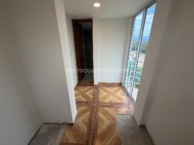 Casa de 4 alcobas en venta en La Esmeralda, Neiva, 240 m² · foto 10 de 15